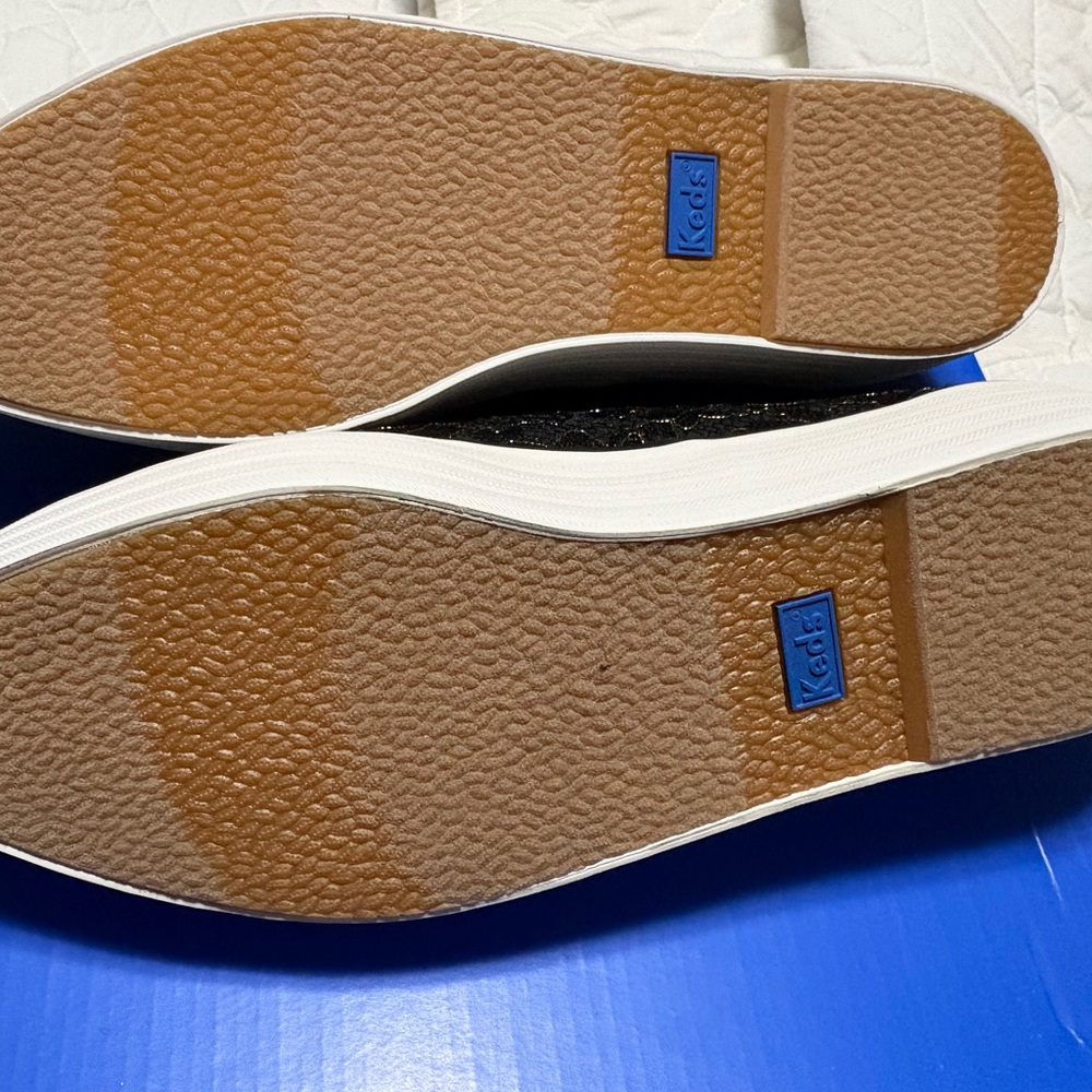 Black and Gold Lace Keds - Picture 4 of 5